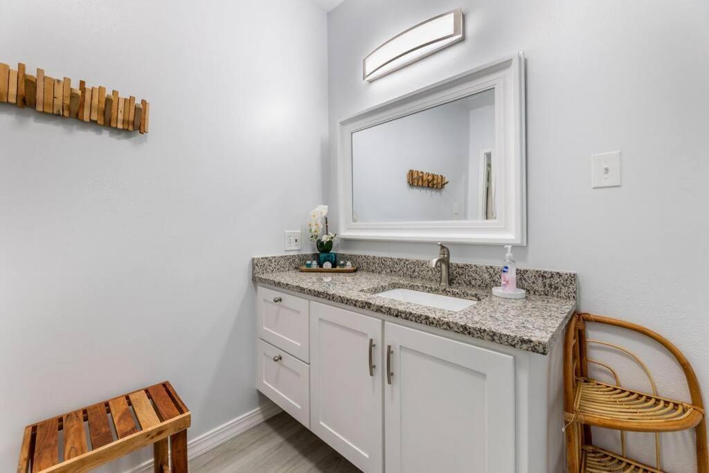 5/3 With A Heated Pool 2 Min From Beach, Updated Galveston Exteriör bild