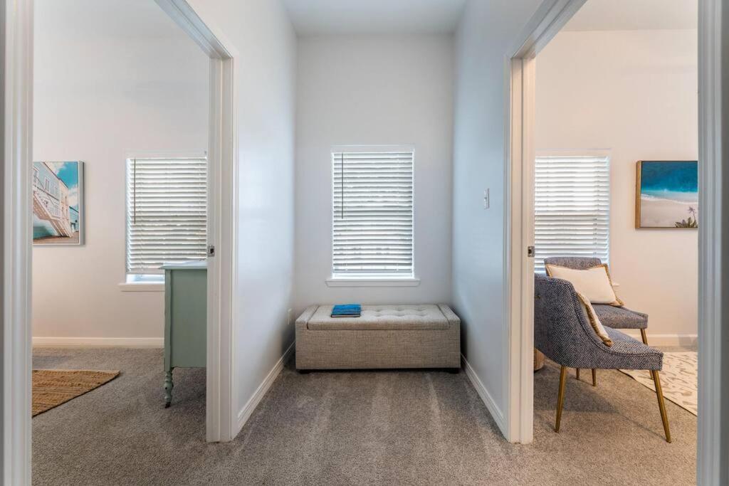 5/3 With A Heated Pool 2 Min From Beach, Updated Galveston Exteriör bild