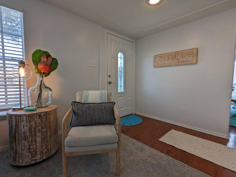 5/3 With A Heated Pool 2 Min From Beach, Updated Galveston Exteriör bild